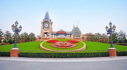 上海迪士尼2023国庆期间烟花表演是每天都有吗 上海迪士尼看烟花秀的最佳位置有哪些-图2
