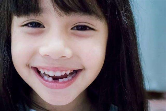 孩子五岁换牙正常吗 五岁孩子换牙齿正常吗-图3